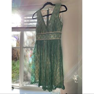 Forever 21 lacy green & beige dress